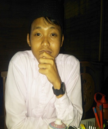 MUNIR MUHAJIR